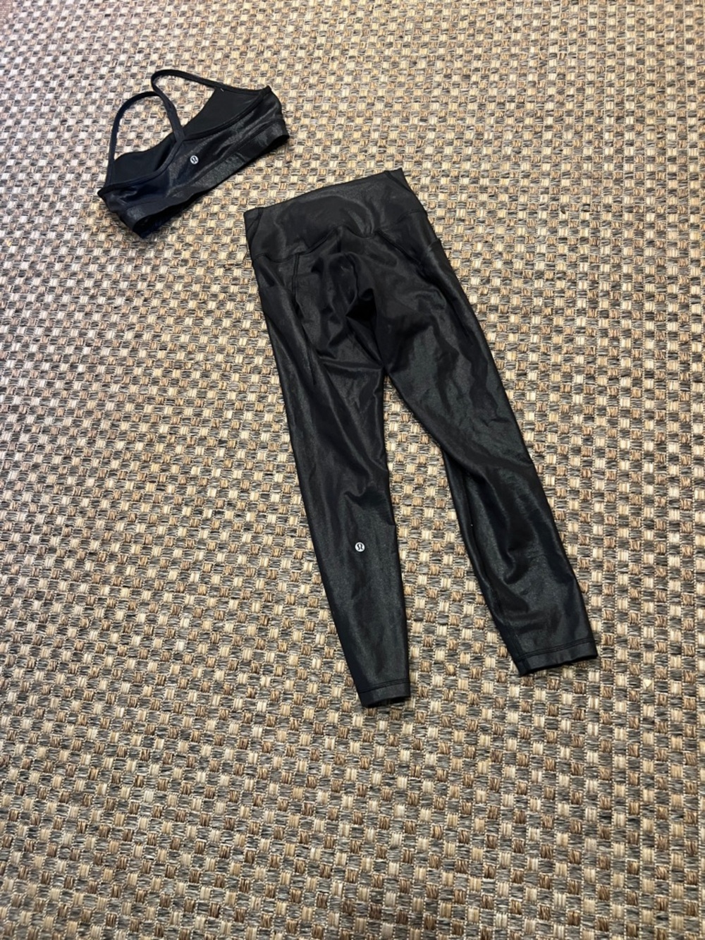 lululemon athletica Black Performance Top with Logo Tag and matching bottoms
